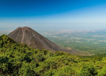 El Salvador’s Bitcoin City, BTC Bonds Plans Met With Mixed Reaction
