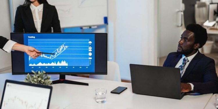 One Third Of Hedge Fund Managers Plan To Add Crypto To Their Portfolios