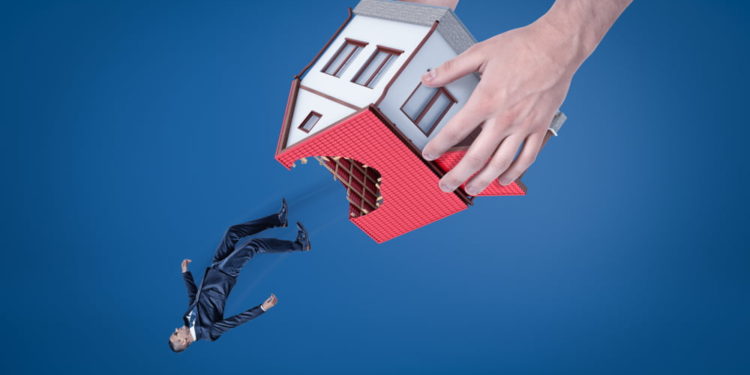 Bitcoin Resumes Decline, What Could Trigger More Downsides