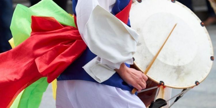 Crypto Fans Build Up Their Power as S Korean Politicians Delay Crypto Tax