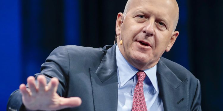 Goldman Sachs CEO Sidesteps Bitcoin Inquiries, Says Blockchain Is More Important
