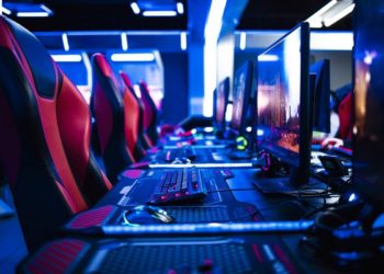 Chinese Crypto Mining Crackdown Turns Focus to PC Rooms and ‘Home Miners’