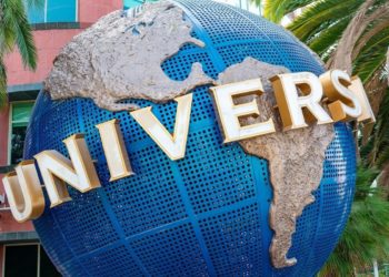 Universal & Facebook Moves, Weddings in Virtual Worlds