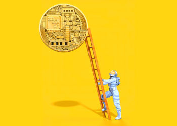 One Forgotten Altcoin Developing Powerful Setup As Chainlink Positions for a Rally: Crypto Strategist