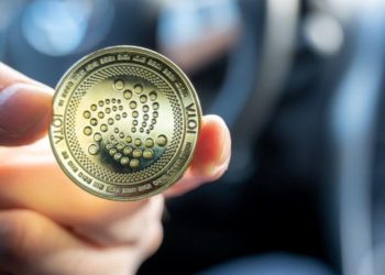 IOTA Rises as New ‘Feeless’ Smart Contract Network & Airdrop Announced