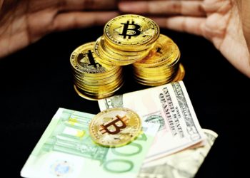 Data Shows Bitcoin Short-Term Holders Have Started To Sell At A Loss