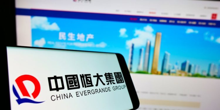 Bitcoin, Stocks Largely Unmoved as China Evergrande is Declared in Default