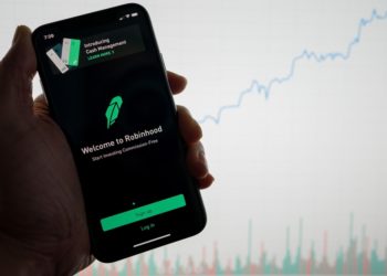 Robinhood’s Shares Tumble 15%, Posts $423M Net Loss