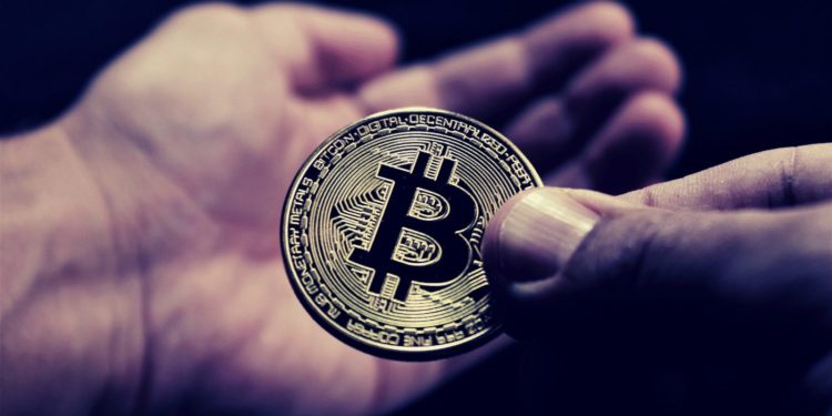 Bitcoin Payments Decline As Other Cryptos Grow In Payment Usage