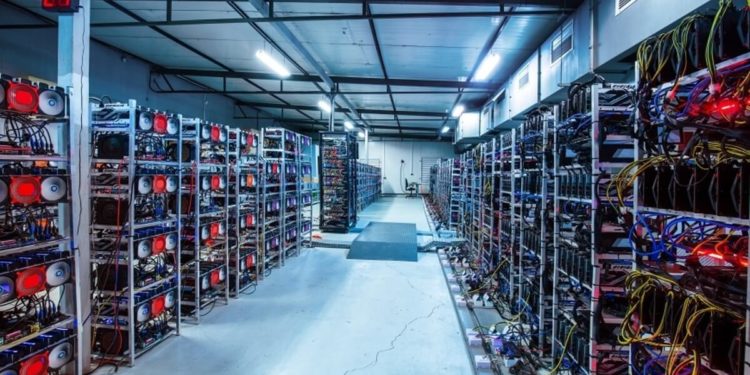 Bitcoin Mining CO2 Footprint Is Below 0.08% Of Global Total