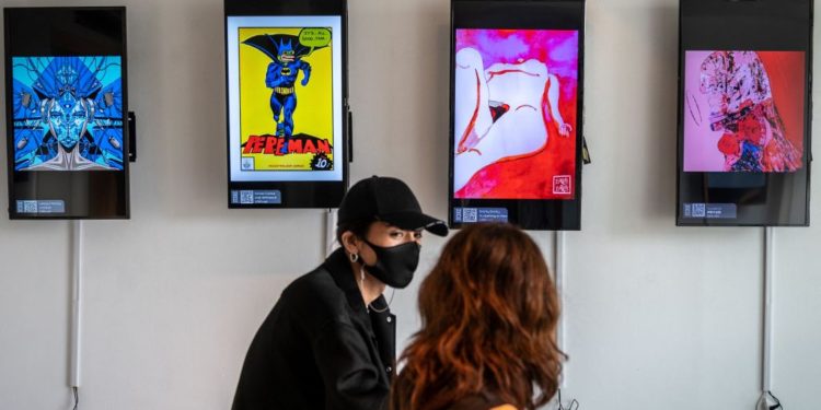 Mutant Ape Yacht Club And BAYC Sales Surge, Floor Prices Spike More Than 40%