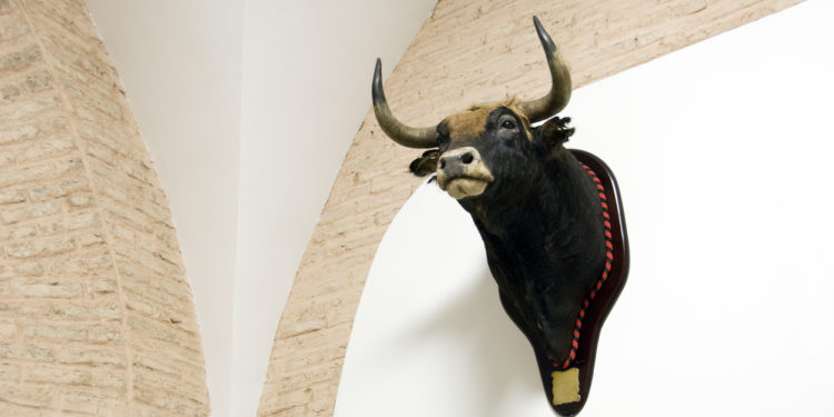 Ethereum Fee Averages Remain Above $30 Despite 35% Drop. Price Pump Incoming?