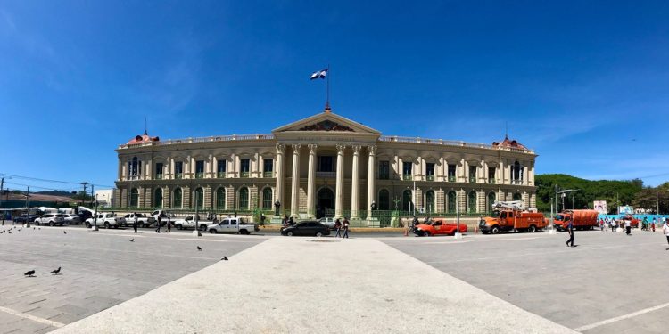 El Salvador Prepares Regulatory Framework To Issue Controversial Bitcoin Bonds