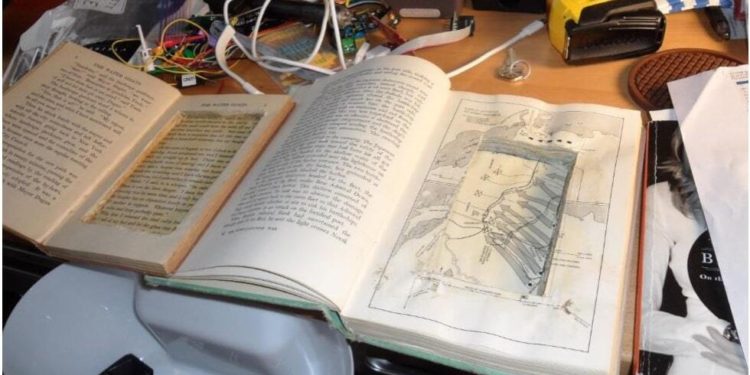 Here’s What Agents Say They Photographed in ‘Bitfinex Hack’ Couple’s Apartment