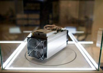 Is Solo Bitcoin Mining Making a Comeback?