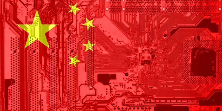 Chinese Tech Giants Cautiously Invest in the Metaverse