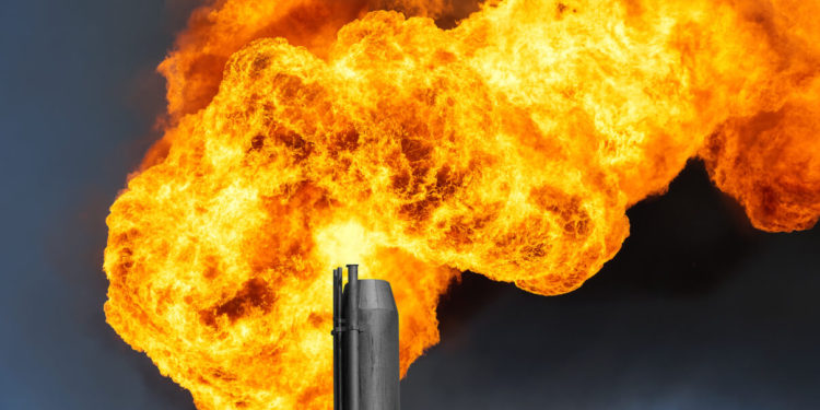 Two Texans Use Flare Gas to Net USD 4M on Bitcoin Mining, Plan USD 20M in 2022