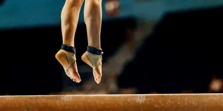 How Raising Interest Rates Curbs Inflation – and What Could Possibly Go Wrong