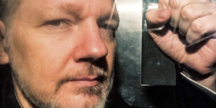 DAO Raises USD 4.6M for the ‘Liberation of Julian Assange’