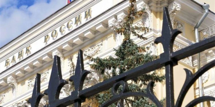 Cut Central Bank out of Russian Crypto Regulation Picture, Urges Lawyer as Ukraine War Rages On