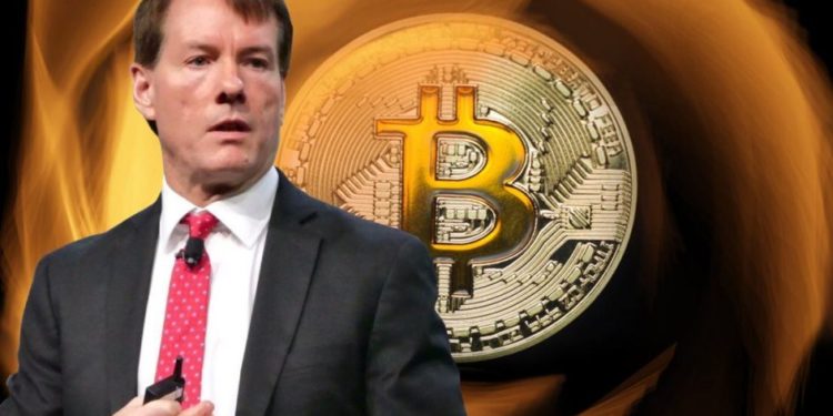 Michael Saylor Praises Bitcoin’s Scarcity, Says Gold Is A Commodity