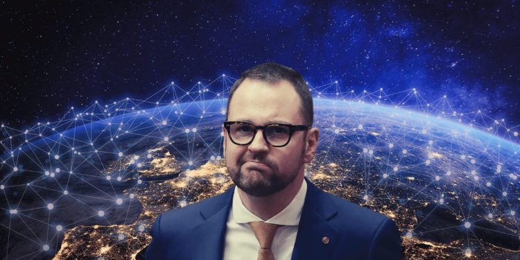 Senator Urges Australian Blockchain Industry To Pick Up The Pace