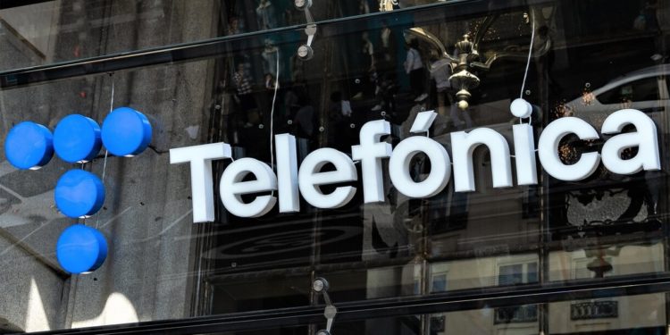 Spanish Telecom Behemoth Telefónica Weighs up Crypto Pay Options