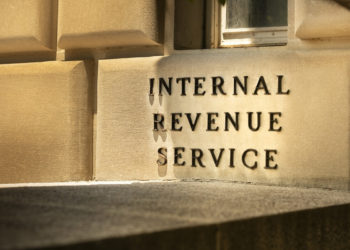 Tezos Staking Couple Ramps Up Pressure on US IRS with New Legal Brief