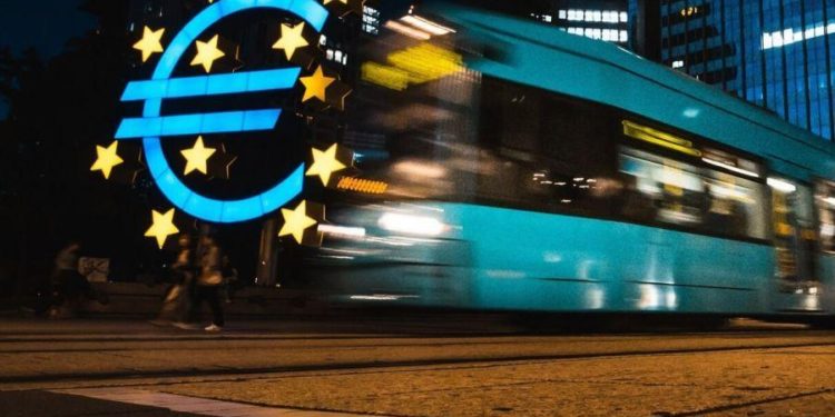 Bitcoin Slips as US Inflation Jumps as Expected, ECB Slows Asset Purchases