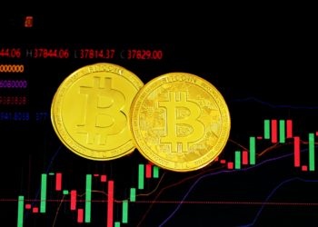 Bitcoin Outflows Spike As 30k BTC Exits Exchanges, Reserve Plunges Down
