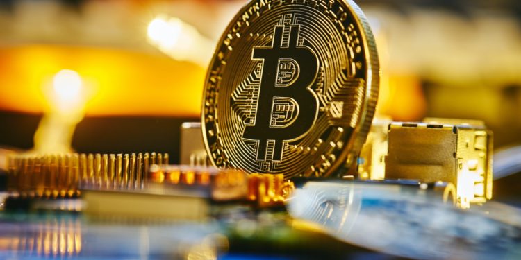 Time To Be Fearful? Bitcoin Index Reaches Greediest Point Since Peak