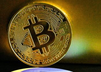 Exchanges Observe Huge Inflow From Long-Term Holders