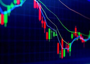 Crypto Market Sentiment Drops; BTC and USDC on Top, WAVES Sees Biggest Jump