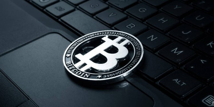 Bitcoin Struggles To Hold $40K While Crypto Track US Stocks