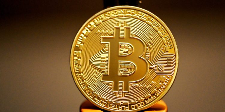 Quant Explains How Bitcoin Funding Rate Predicted The Latest Top