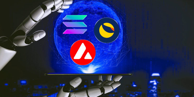 Crypto Analyst Unveils Massive Target for Ethereum Rival Solana, Predicts Rallies for Avalanche and Terra