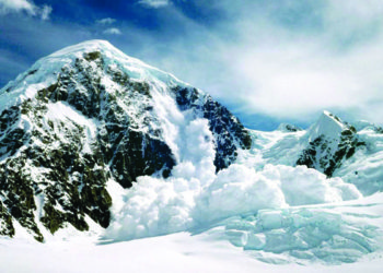 Avalanche Crumbles More Than 16% As Crypto Landslide Continues