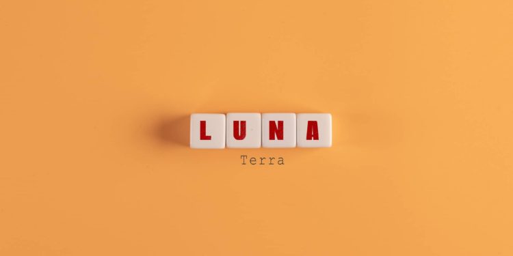 Investors Continue To Trade LUNA Despite Massive Crash