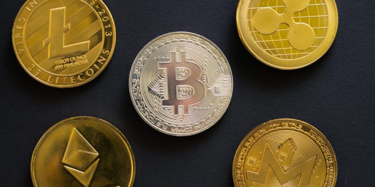 Crypto Investors Dump Small Caps For Blue Chips Like Bitcoin