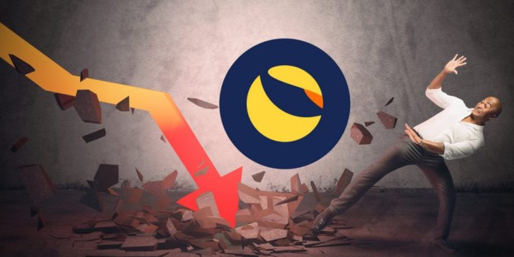 Terra (LUNA) Collapse Triggers Contagion Across DeFi