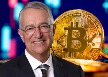 Billionaire Ricardo Salinas Fires Back At Warren Buffett’s Bitcoin Slander