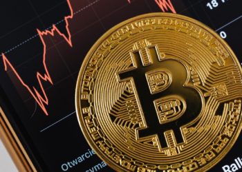 Fed Announces Inflation Warnings As Bitcoin Whales Remain In Wait Mode