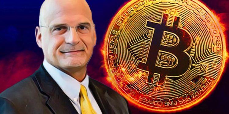 Mike McGlone Says $20,000 Is The New $5,000 For Bitcoin, But Is He Right?