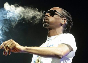 Snoop Dogg To Open Bored Ape Themed Dessert Restaurant