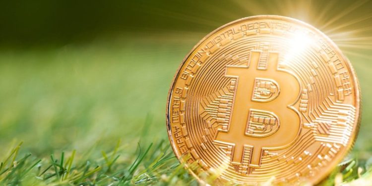 Bitcoin Marks First Green Weekly Close After Two Months In The Red