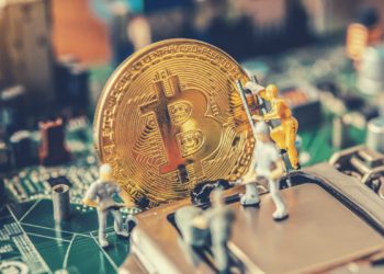 Bitcoin Mining Cost Sinks To $13,000 Amid Crypto Winter: Report