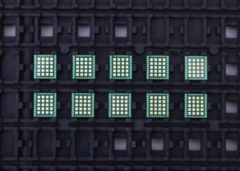 Intel Ships Blockscale ASIC Chips To Selected Bitcoin Mining Companies