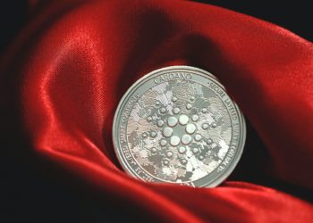 Cardano (ADA) Falls To $0.44, Is The Uptrend Invalidated?