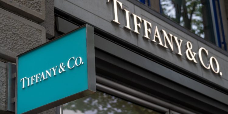 Tiffany & Co. to Turn CryptoPunk NFTs into Pendants