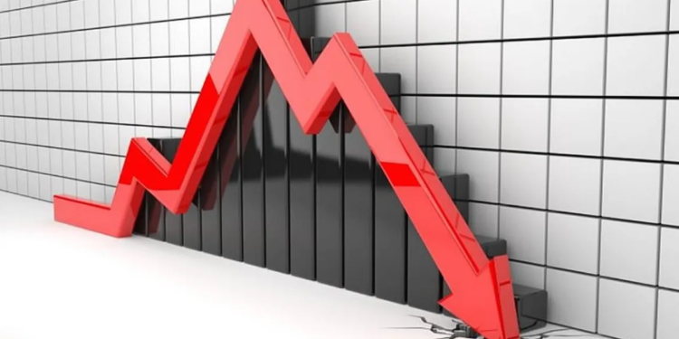 Ethereum Plunges 21% In Last 7 Days, Drops Below $1,600